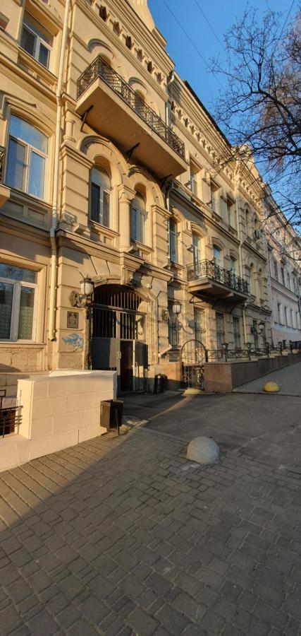Апартаменты На Греческой Odessa Luaran gambar